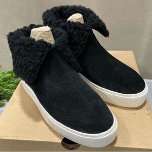 UGG Black Suede Linus Sneakers Fleece Lined Fold Over Booties